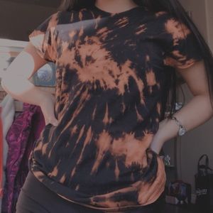 Bleach dye shirt